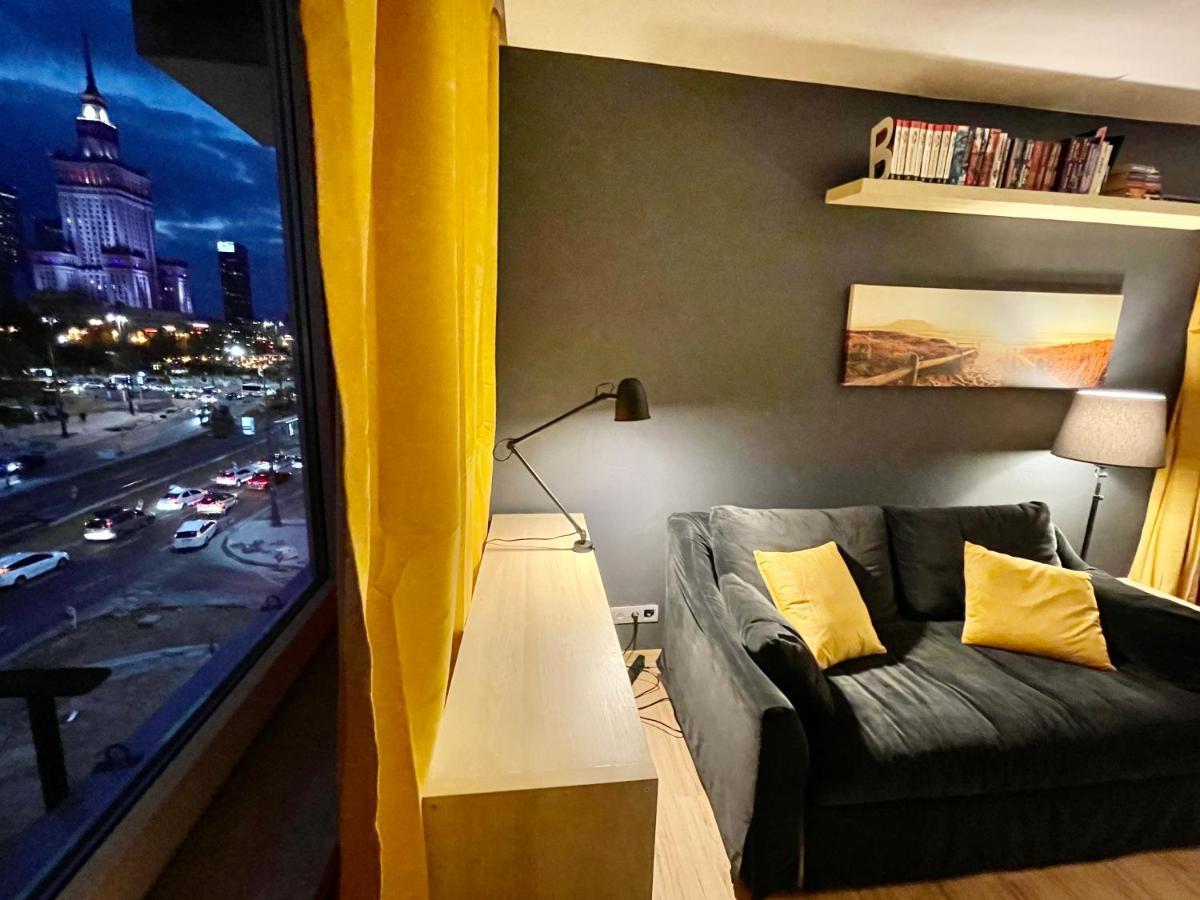 Forum Metro Wifi 1Gbs 70'Tv Netflix Hbo Appletv Varsovia Exterior foto